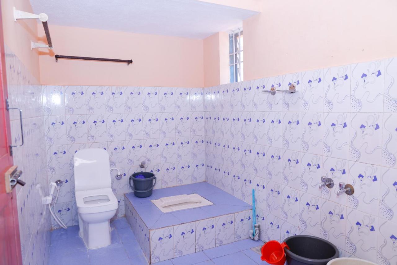 Giri'S Homestay Мадикери Экстерьер фото